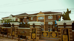 TN MAX LUXURY HOME
